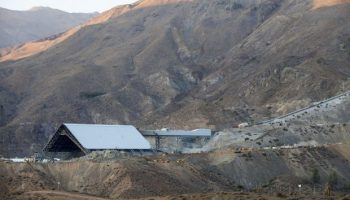 Con 80% de dotación retoman proyectos clave de Antofagasta Minerals