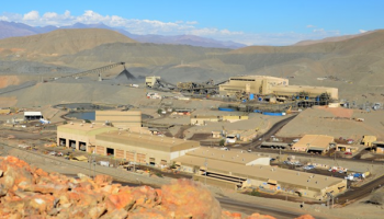 Trabajadores iniciaron paro en Minera Candelaria