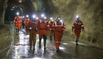 24 NEGOCIACIONES COLECTIVAS EN LA MINERÍA CON CASI 9.000 TRABAJADORES SE PRONOSTICAN PARA ESTE 2023